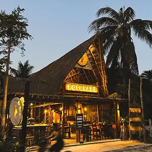 https://tunich-jungle-cabanas.tulum-hotels.net